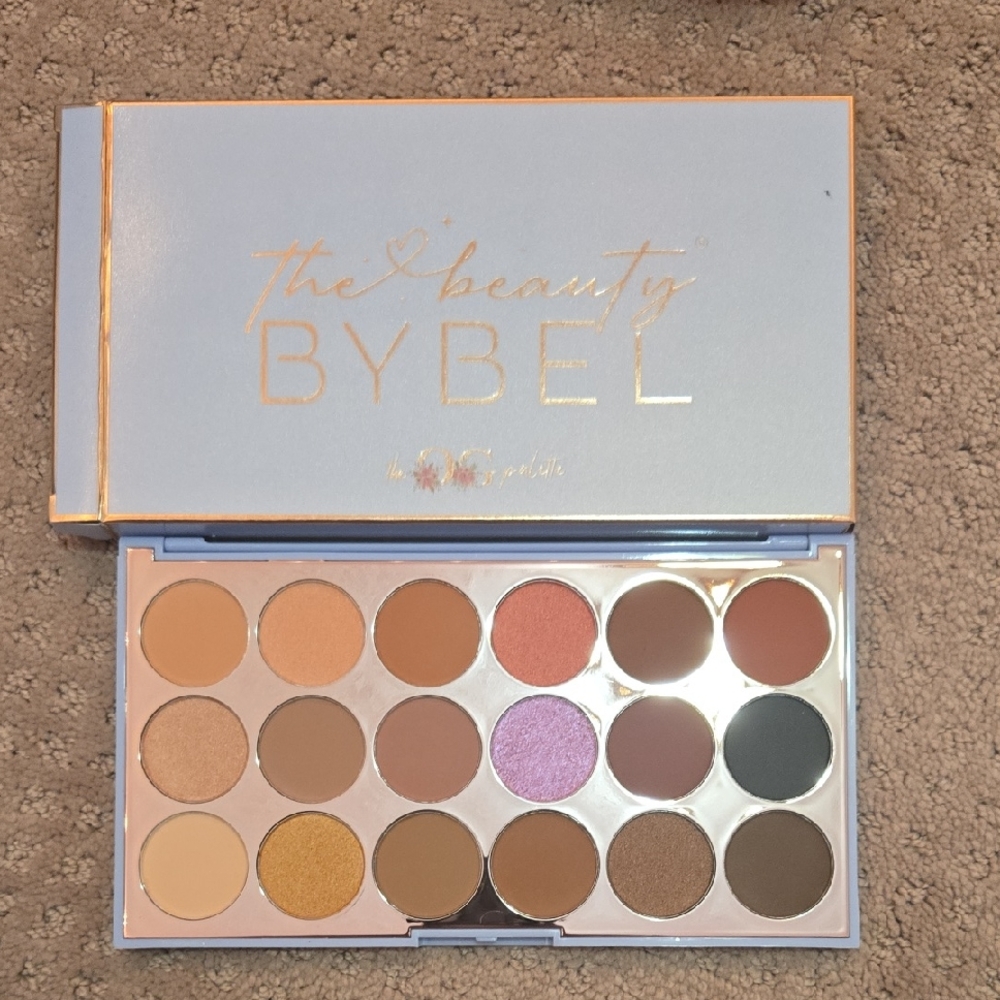 The Beauty Bybel Eyeshadow Palette